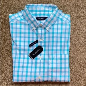 Nautica men’s long sleeved Medium shirt